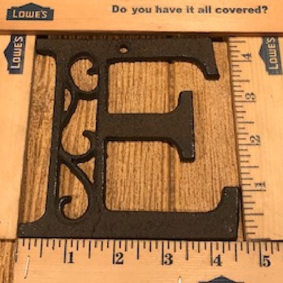 Cast Iron Ornate Letter "D" 4 5/8" tall 0557-D - Picture 4 of 16